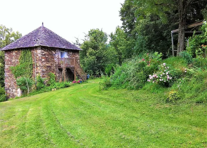 Holiday home Domaine Des Cazottes